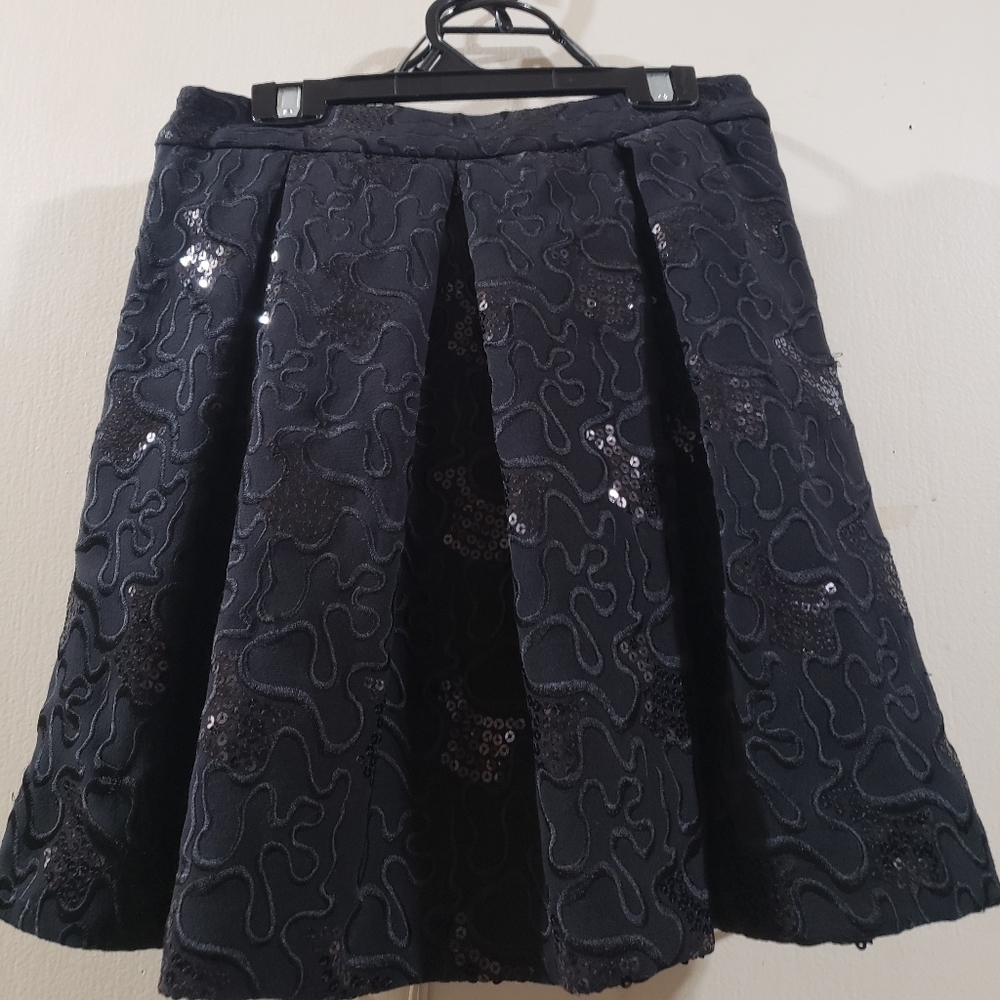 🌟 Host Pick 🌟 Betsey Johnson/ sequence skirt - Picture 2 of 9